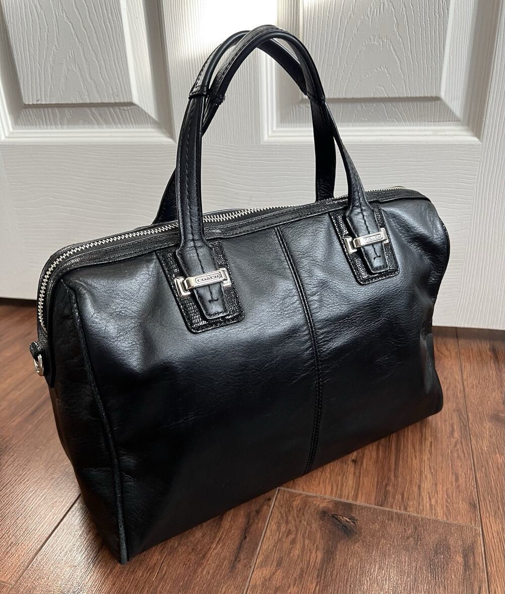 COACH Taylor Authentic F25296 Black Smooth Leather Zip Top Satchel Doctor Bag